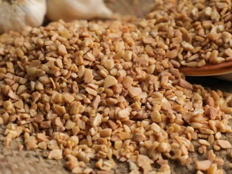 Dehydrated-Garlic-Chopped